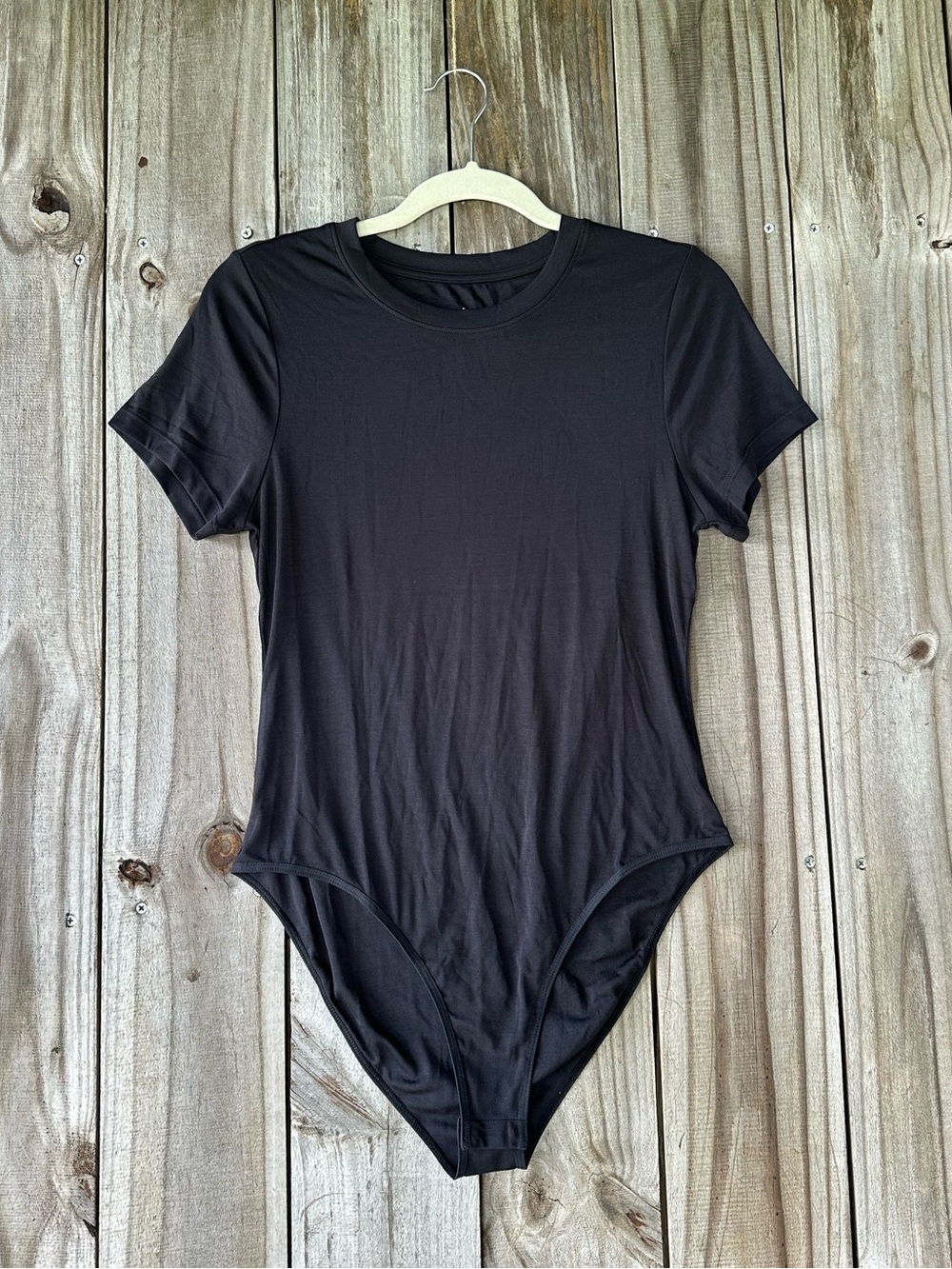 Classic Black Short Sleeve Bodysuit Women’s Size Large Stretch Lightweight